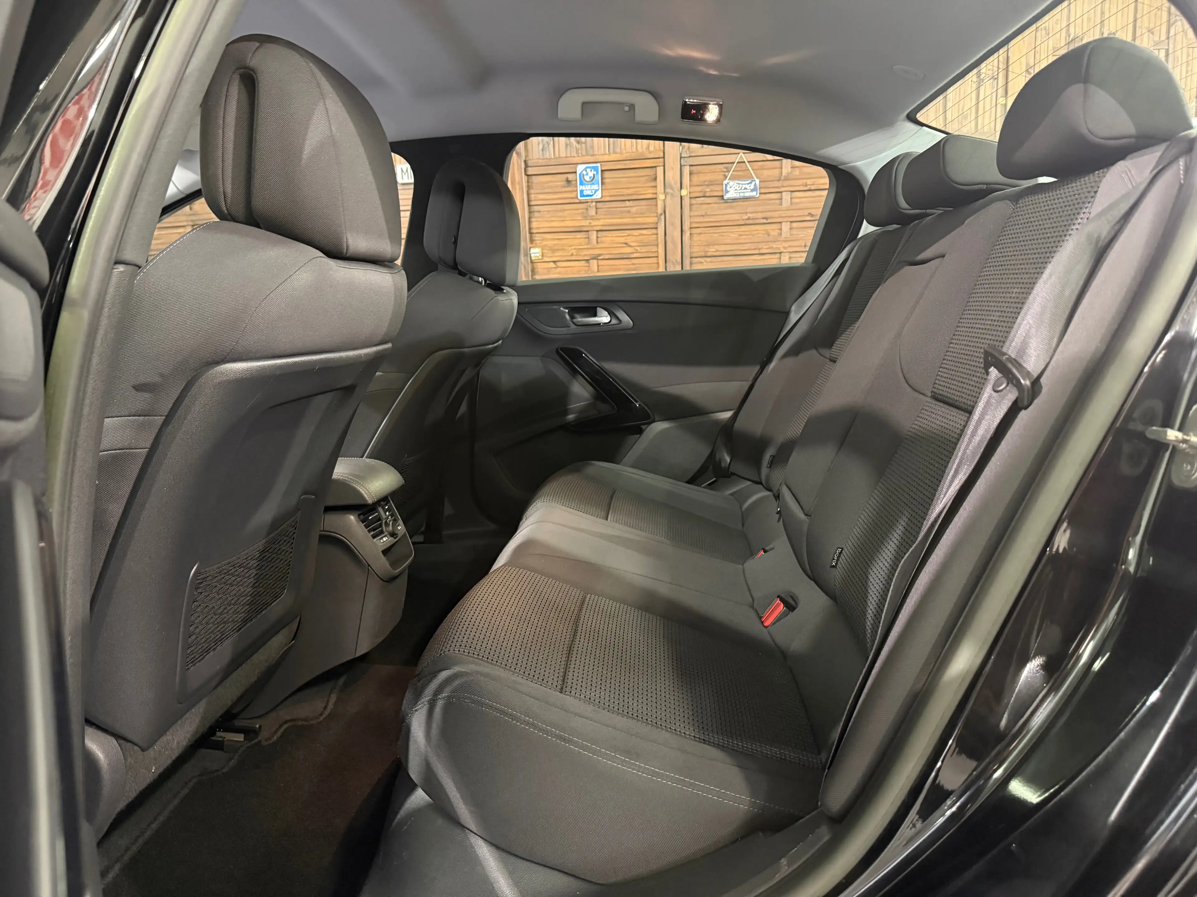 Peugeot 508 — photo 9