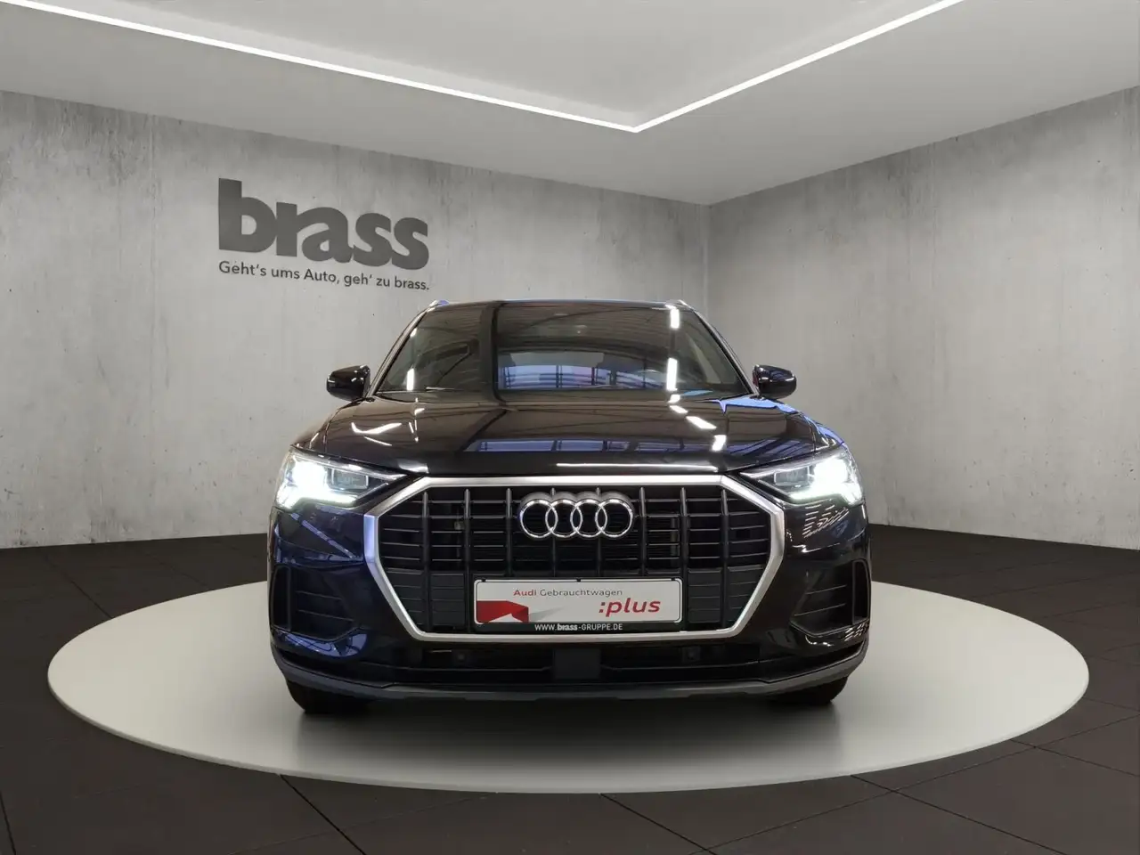 Audi Q3 45 e 180(245) kW(PS) S tronic 8