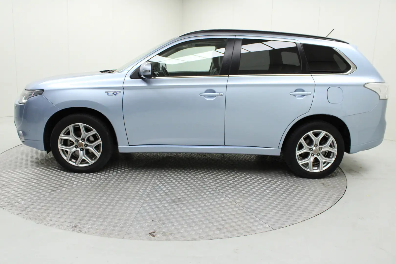 Mitsubishi Outlander 2.0 PHEV Instyle | automaat | trekhaak | trekgewic Bleu - 2