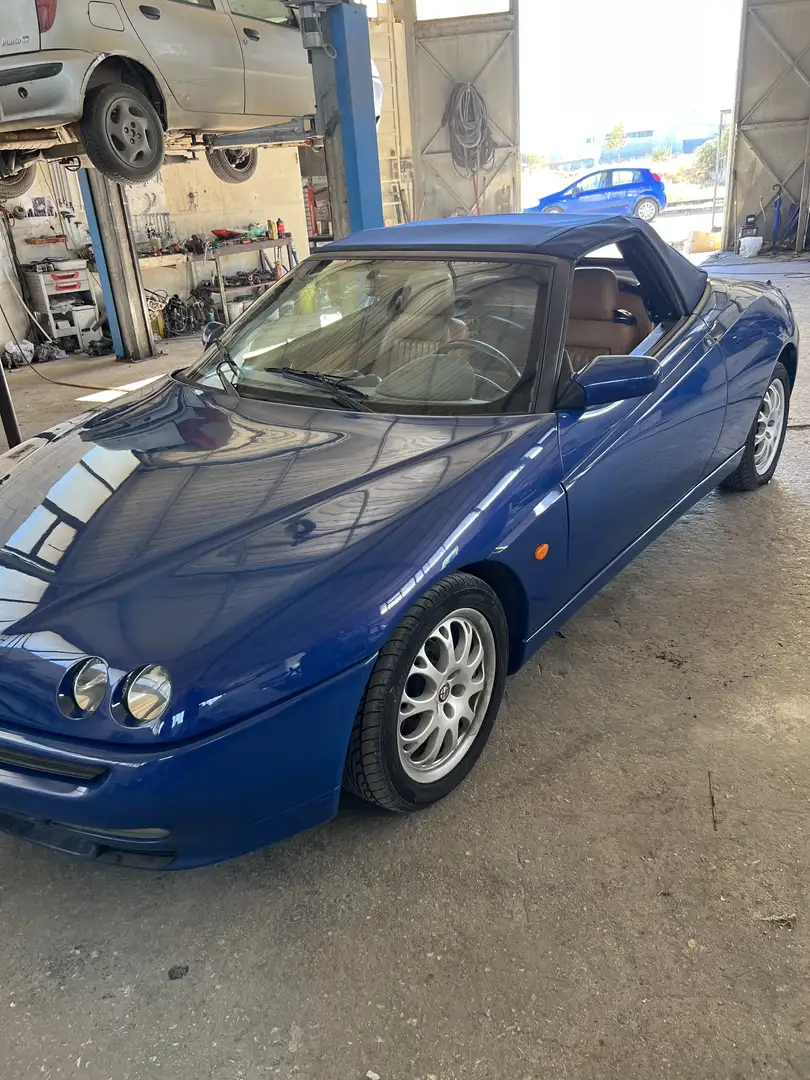 Alfa Romeo Spider 2.0 V6 tb L - 1