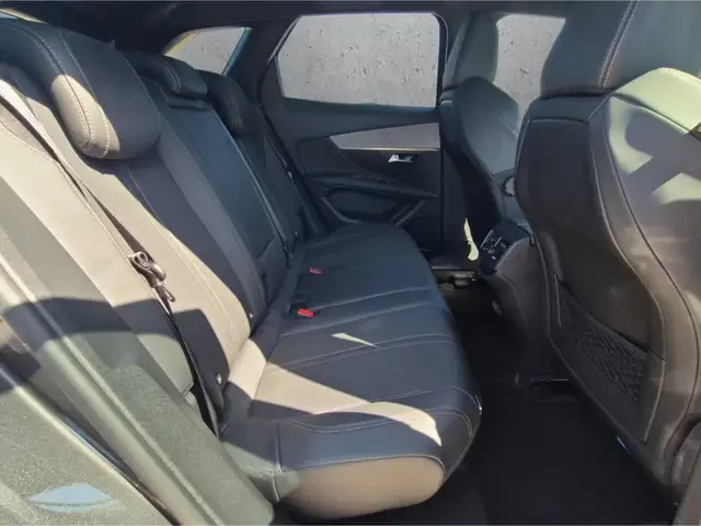 Peugeot 3008 view 14