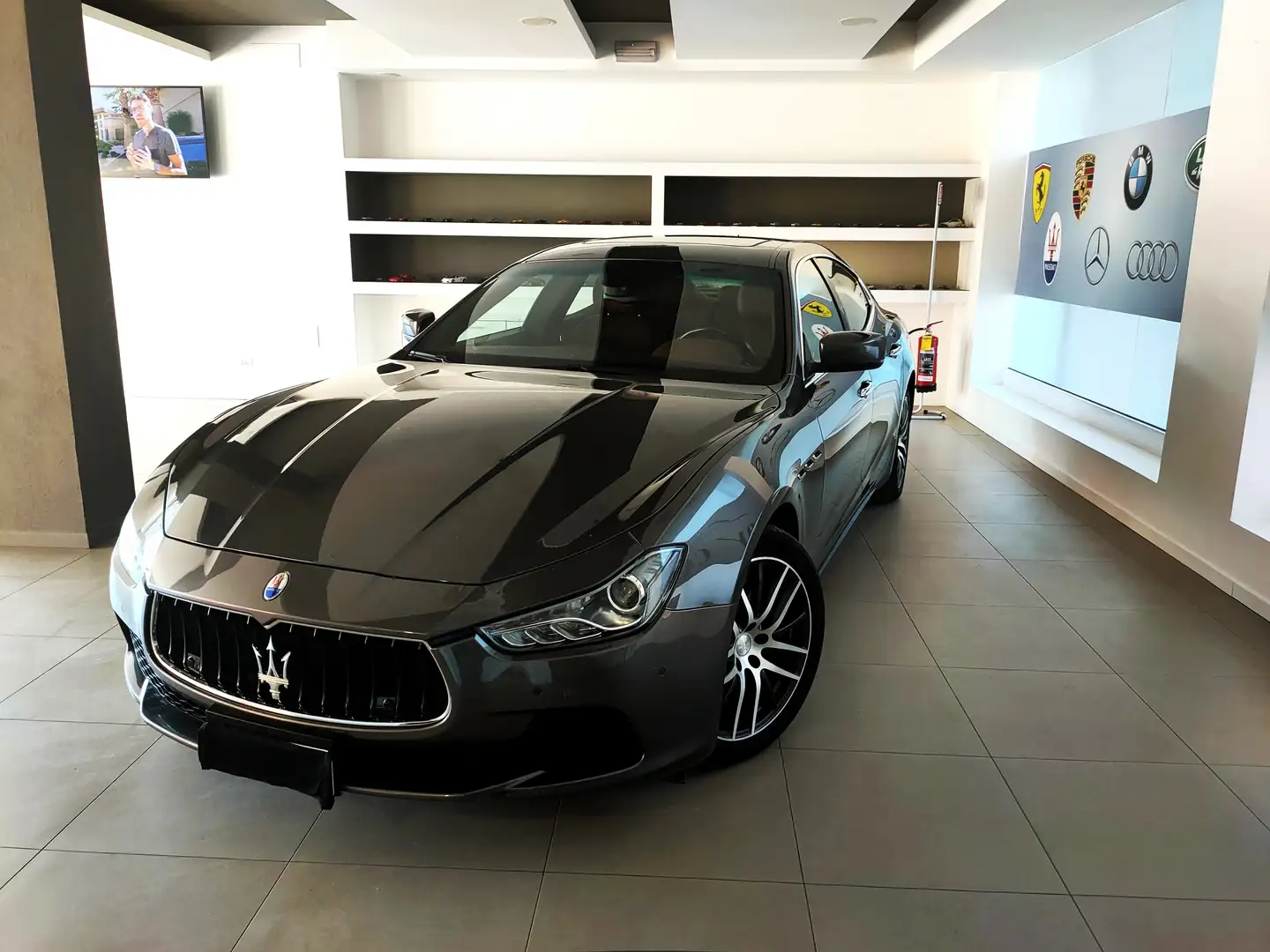 Maserati Ghibli Ghibli 275 CV-Tetto-Pelle-Navi! STRAFULL! Grigio - 2