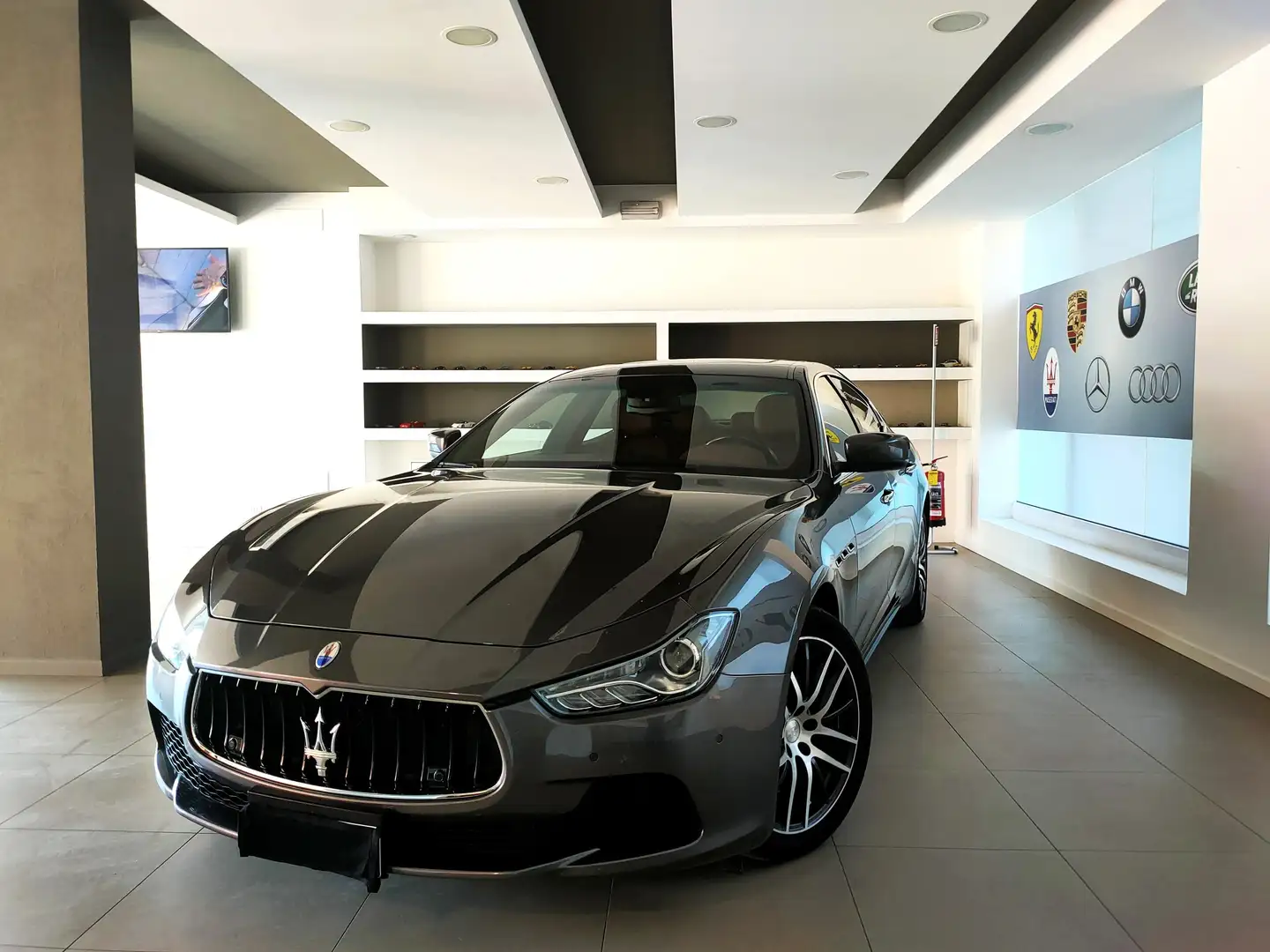 Maserati Ghibli Ghibli 275 CV-Tetto-Pelle-Navi! STRAFULL! Grigio - 1