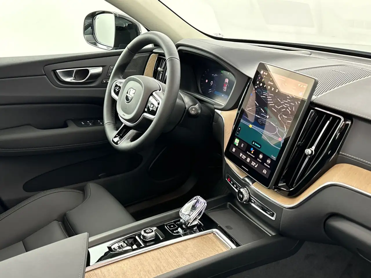 Volvo XC60 2026 — фото 17