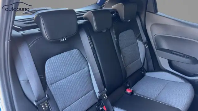 Renault Clio view 7