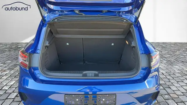 Renault Clio view 8