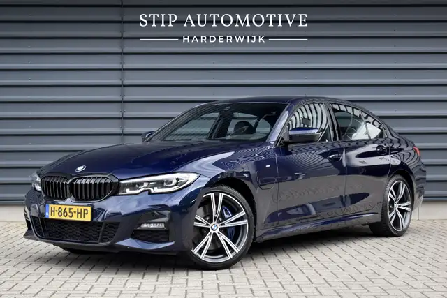 BMW 330 3 Serie 330e M Sport Individual | 19'' Wielen | Le