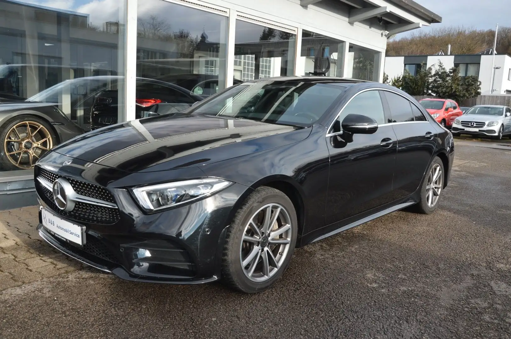 Mercedes-Benz CLS 350 d 4Matic AMG*MULTIBEAM*CAM*LEDER*COMAND Noir - 1