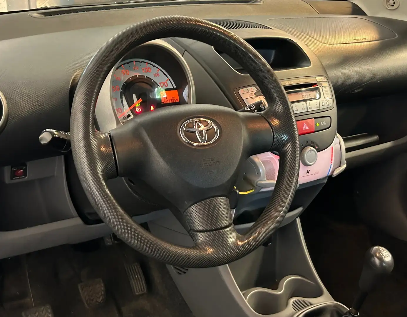 Toyota Aygo 1.0-12V +|NAP|NweAPK|Airco|CentrDeurvgd|ElekRamen Blauw - 2