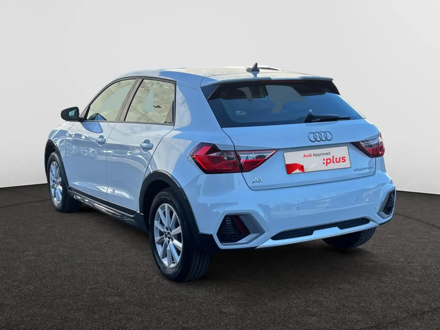 Audi A1 citycarver Audi A1 citycarver 30 TFSI 81(110) kW(ch) 6 vitesses Weiß - 2