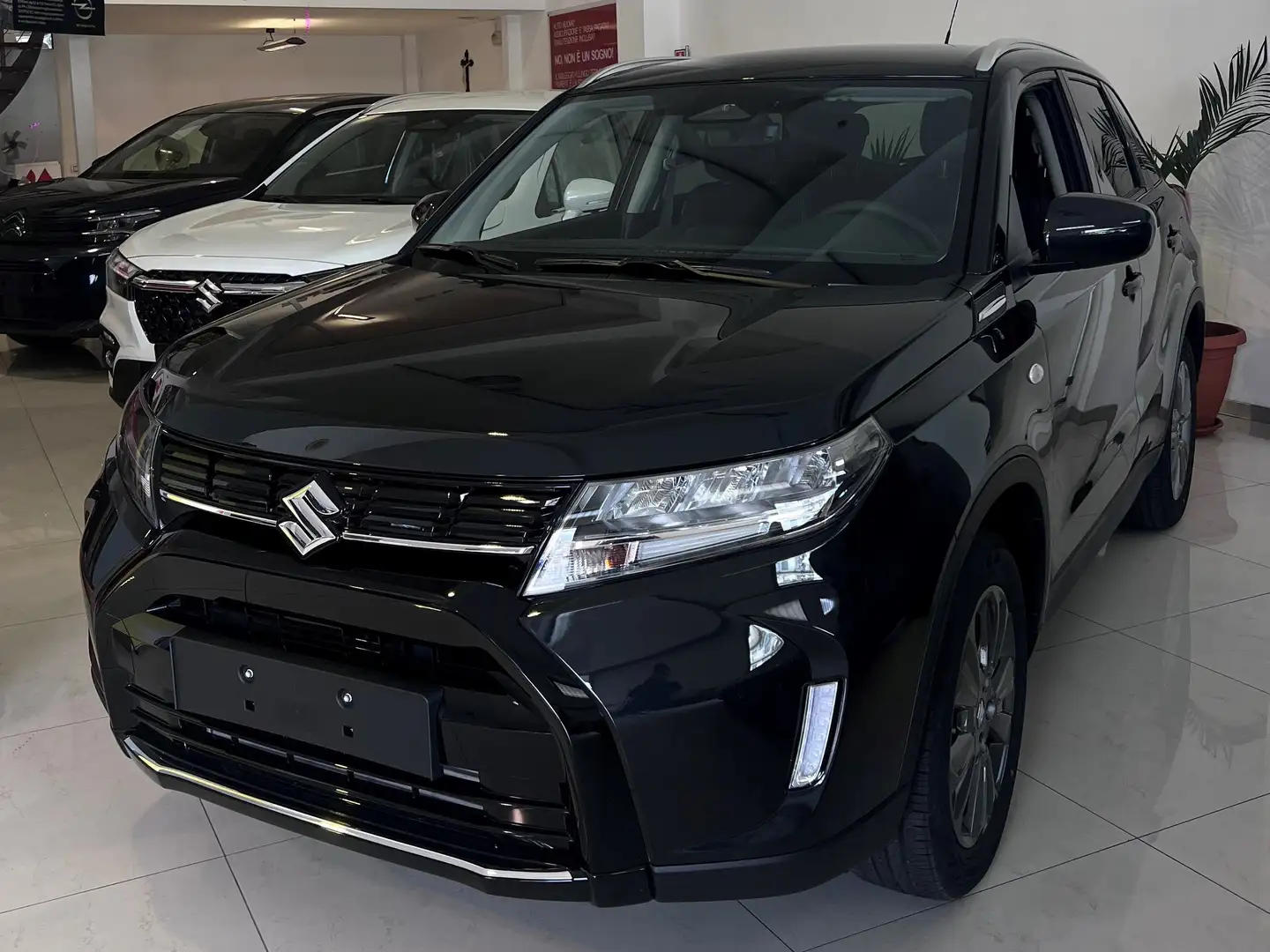 Suzuki Vitara 1.4 Hybrid Cool+ NEW MODEL Blanc - 1