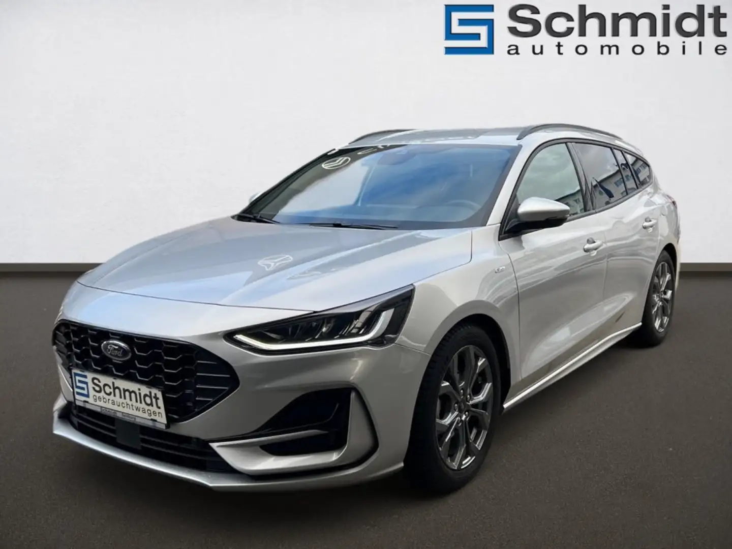 Ford Focus Turnier 1,5 EcoBlue ST-Line Aut. Silber - 1