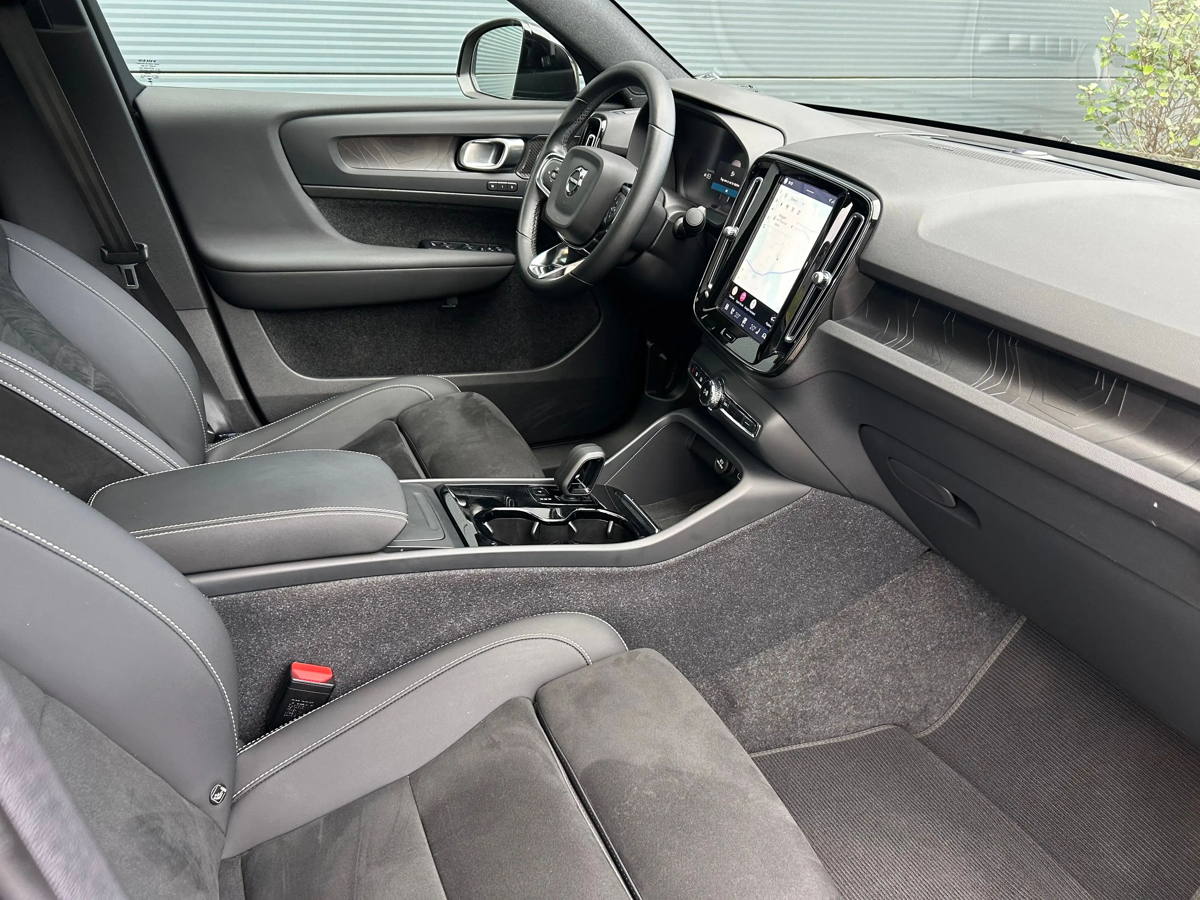 Volvo C40 Recharge Ultimate 69 kWh | Harman/Kardon | SoH 95% — photo 21