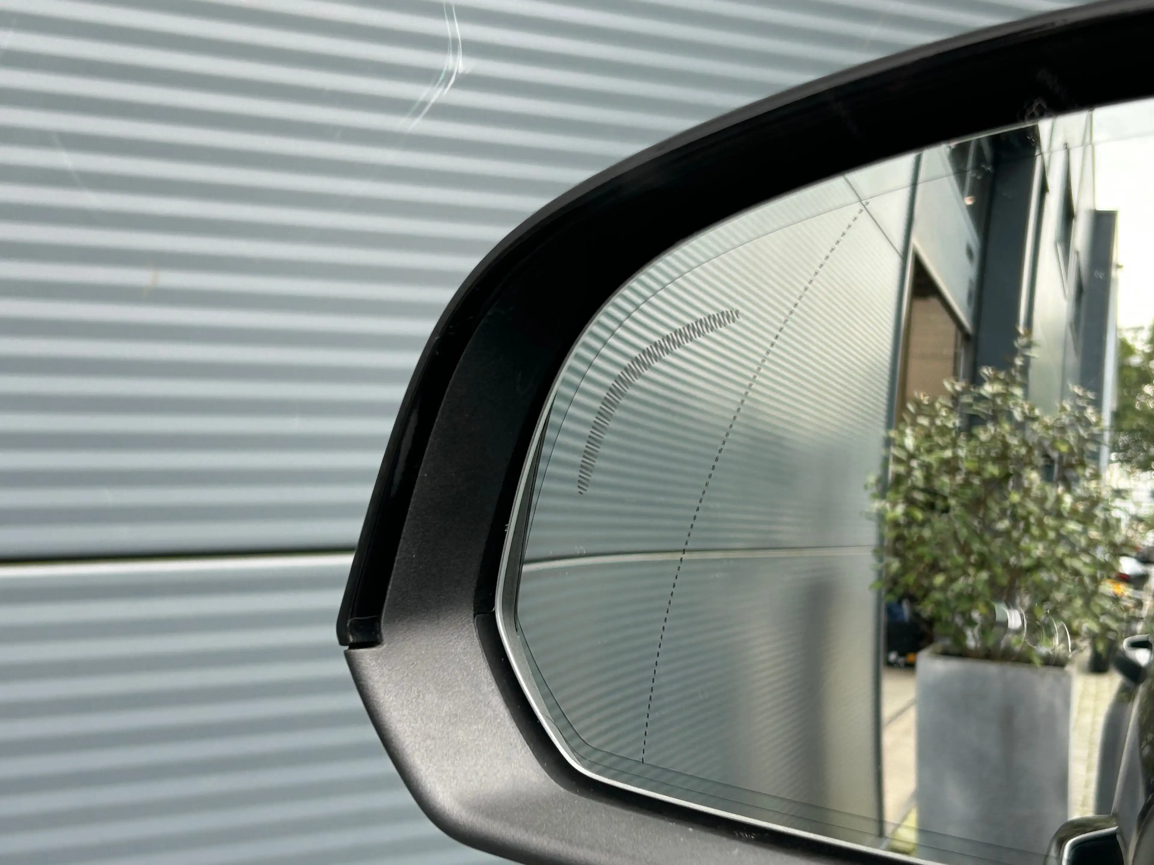 Volvo C40 Recharge Ultimate 69 kWh | Harman/Kardon | SoH 95% — photo 6