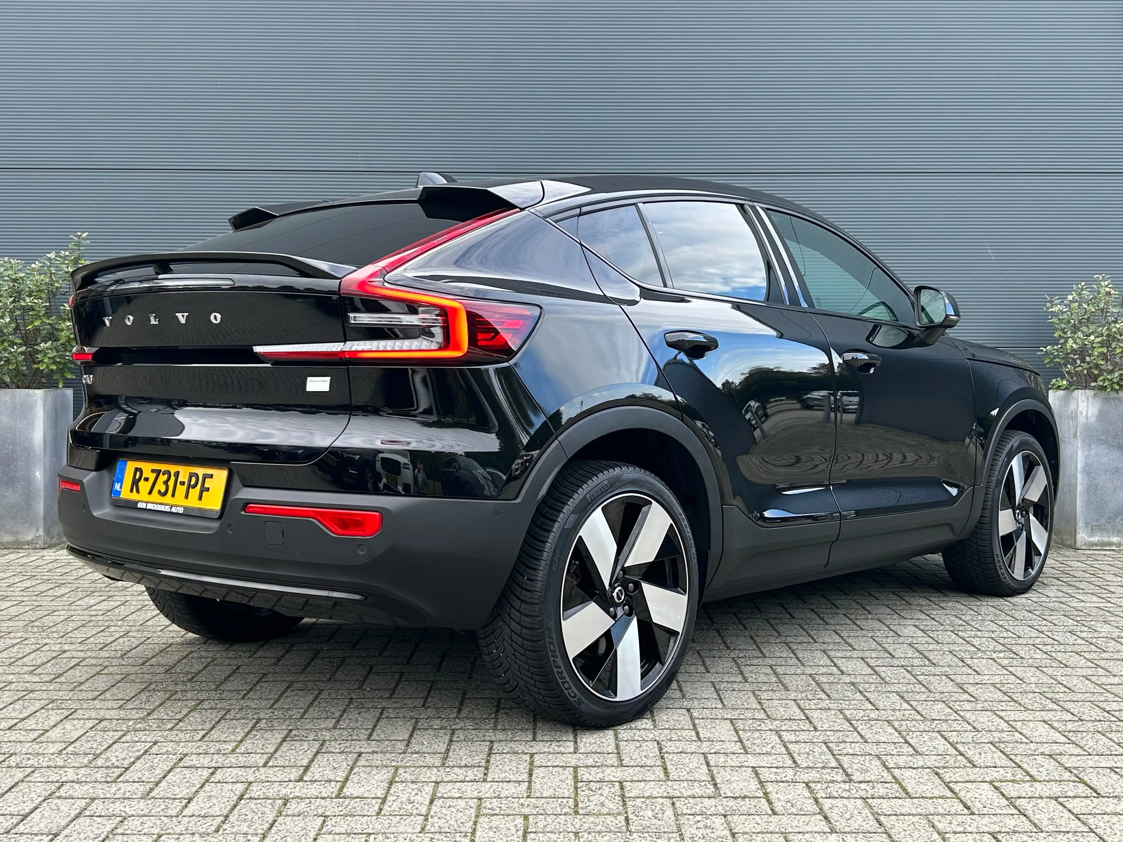 Volvo C40 Recharge Ultimate 69 kWh | Harman/Kardon | SoH 95% — photo 2