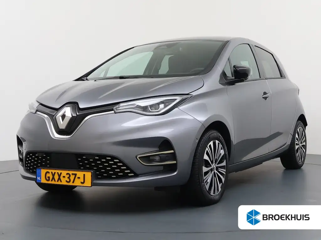 Renault ZOE 2023 из Европы — купить под ключ