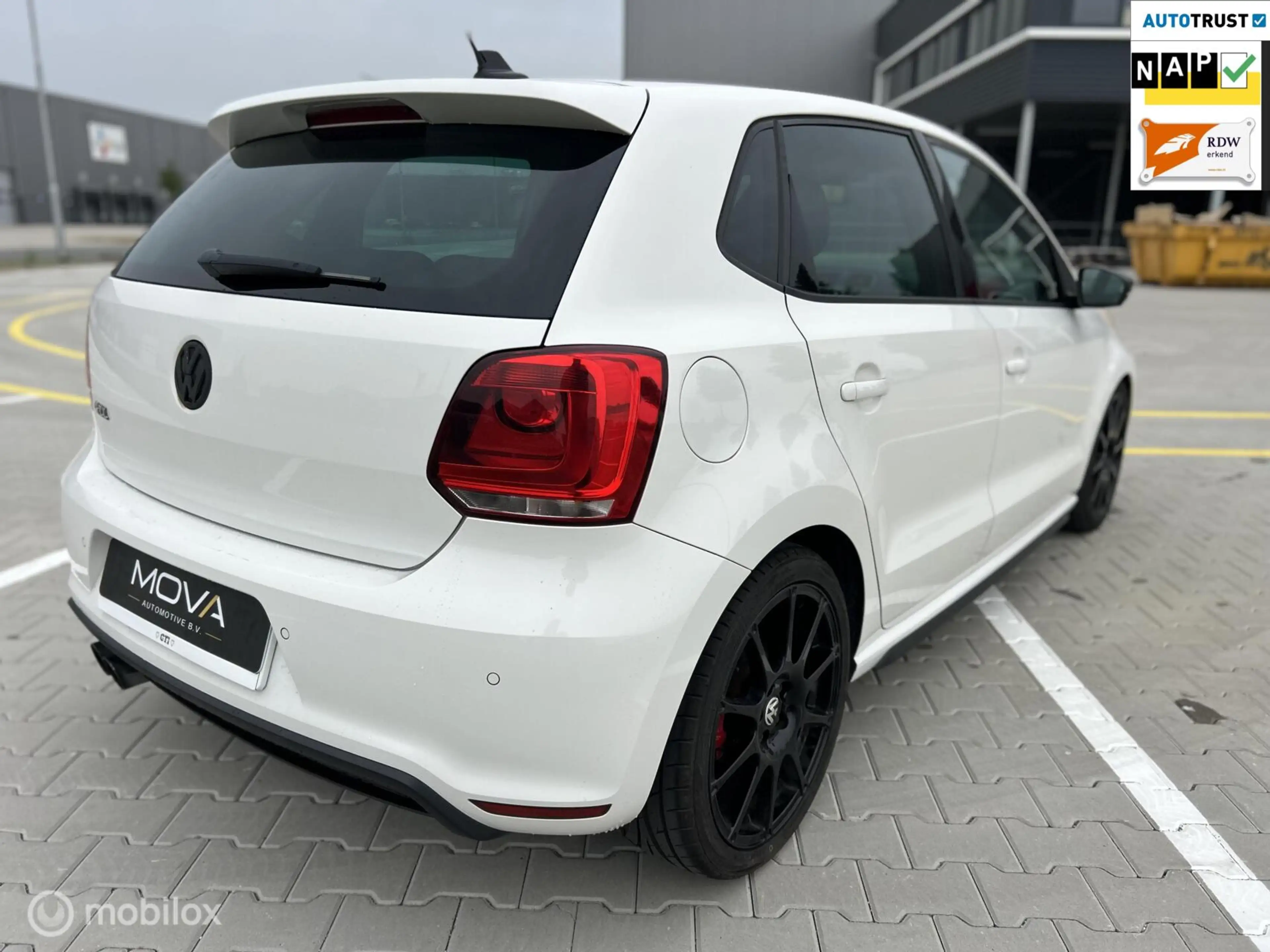 Volkswagen Polo GTI 1.4 TSI GTI|DSG|XENON|CRUISE CONTR| — photo 5