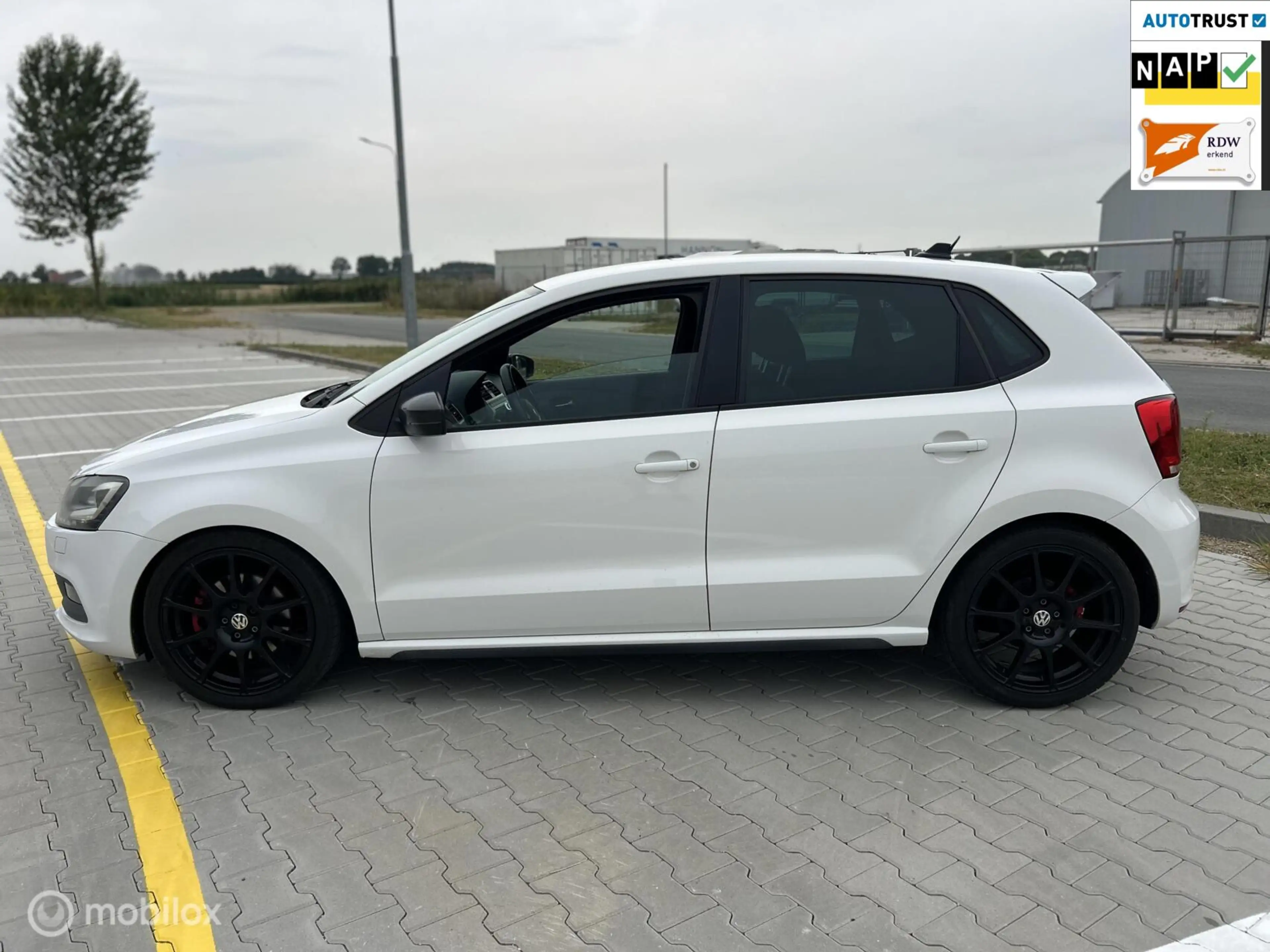 Volkswagen Polo GTI 1.4 TSI GTI|DSG|XENON|CRUISE CONTR| — photo 2