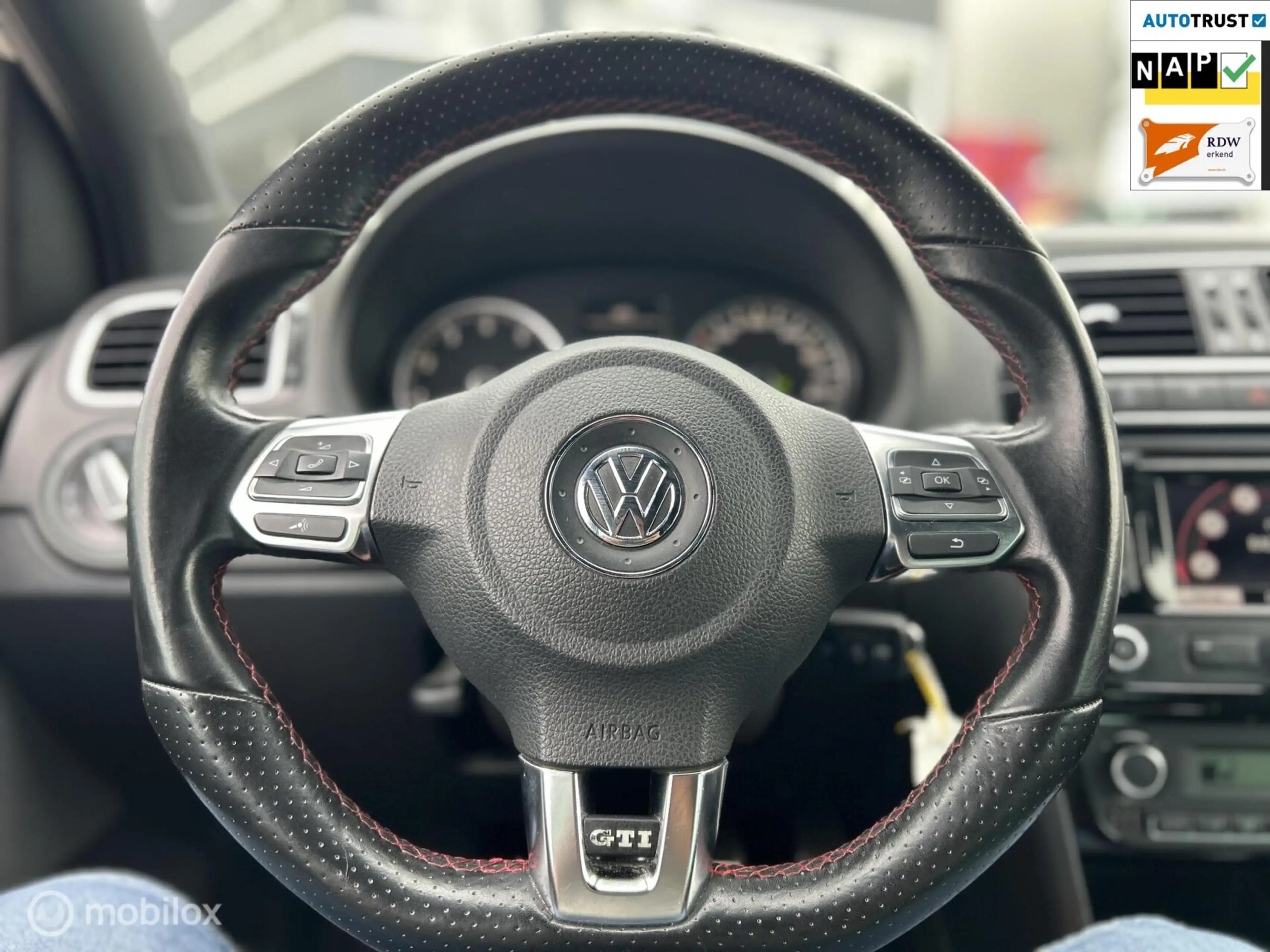 Volkswagen Polo GTI 1.4 TSI GTI|DSG|XENON|CRUISE CONTR| — photo 12