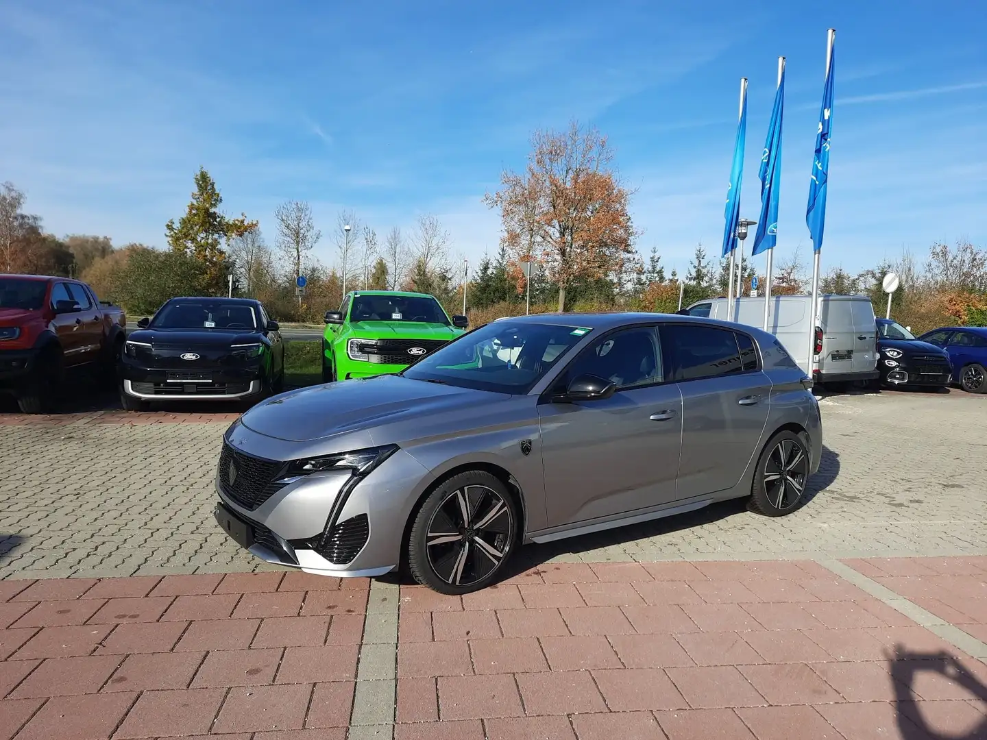Peugeot 308 1.5 BlueHDi 130 GT ACC Navi Kamera DAB Gris - 2