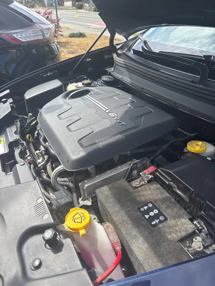 Jeep Cherokee photo Jeep Cherokee