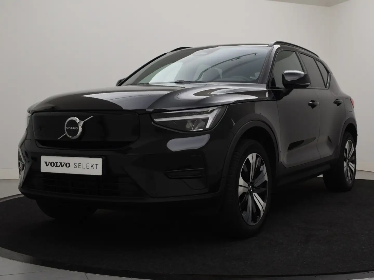 Volvo XC40 RECHARGE CORE DARK GOOGLE MAPS PARK ASSIST V+A CAM Zwart - 2