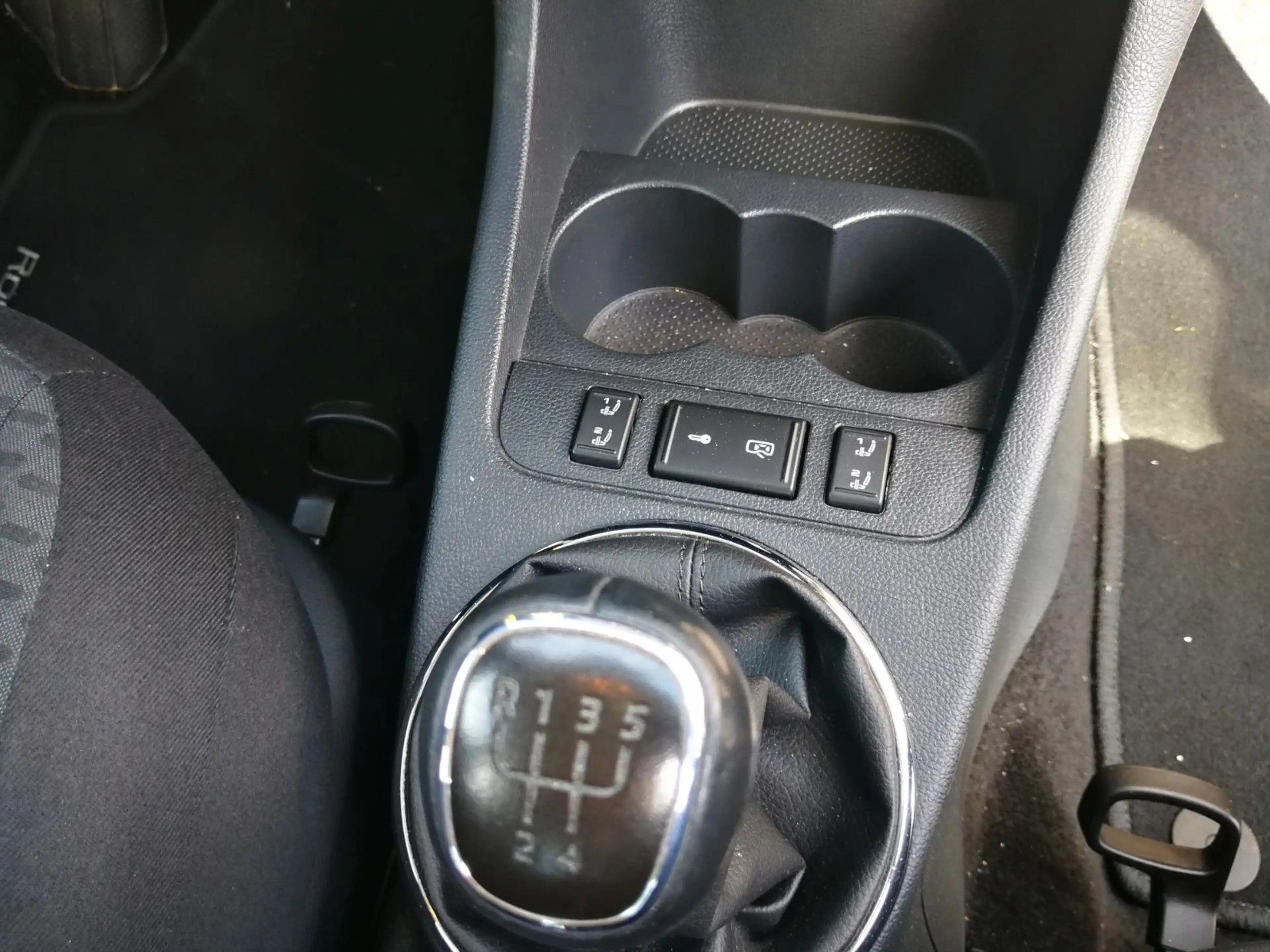 Skoda Roomster ROOMSTER AMBITION 105PS AHK NAVIGATION — photo 18