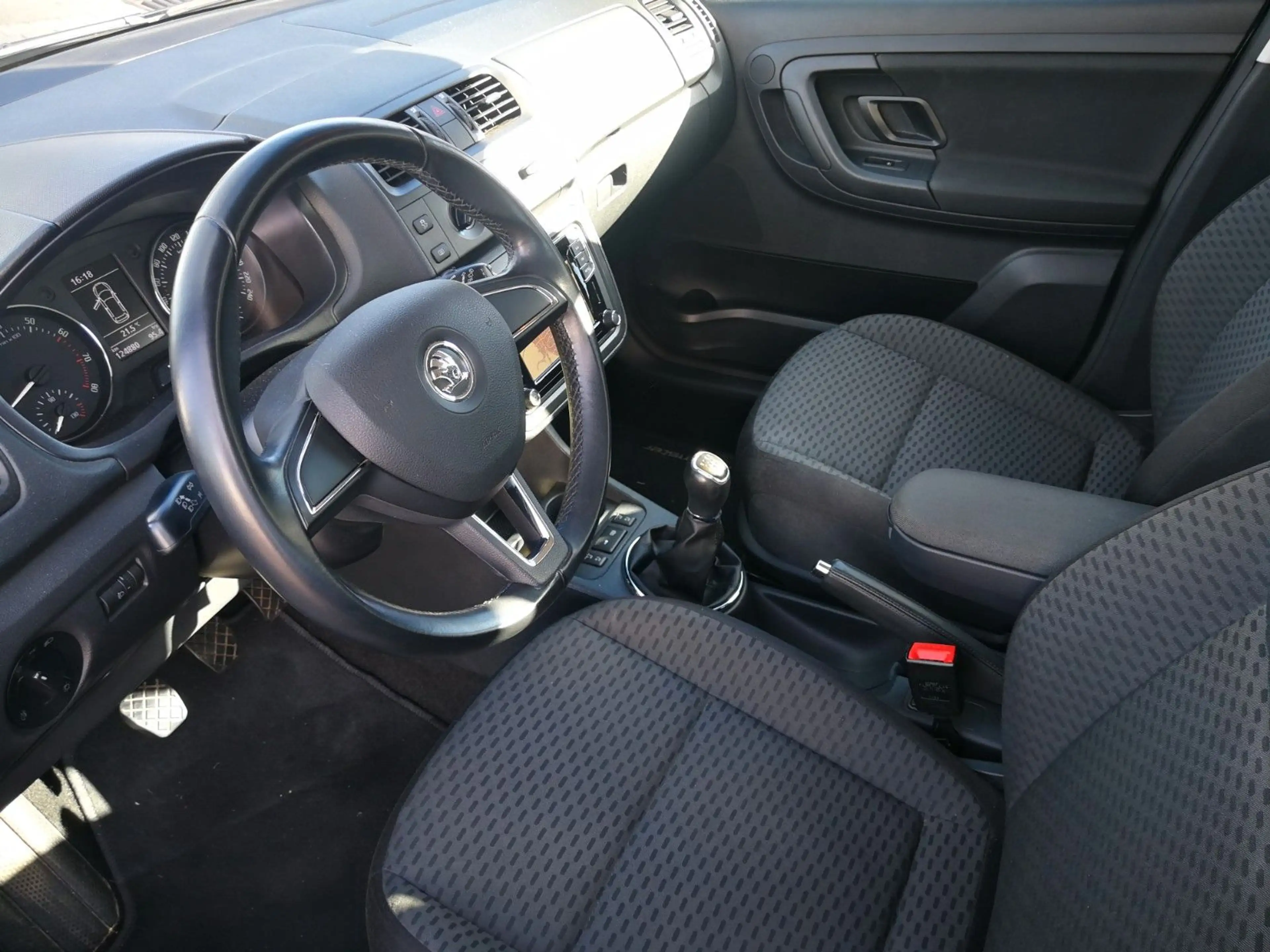 Skoda Roomster ROOMSTER AMBITION 105PS AHK NAVIGATION — photo 7