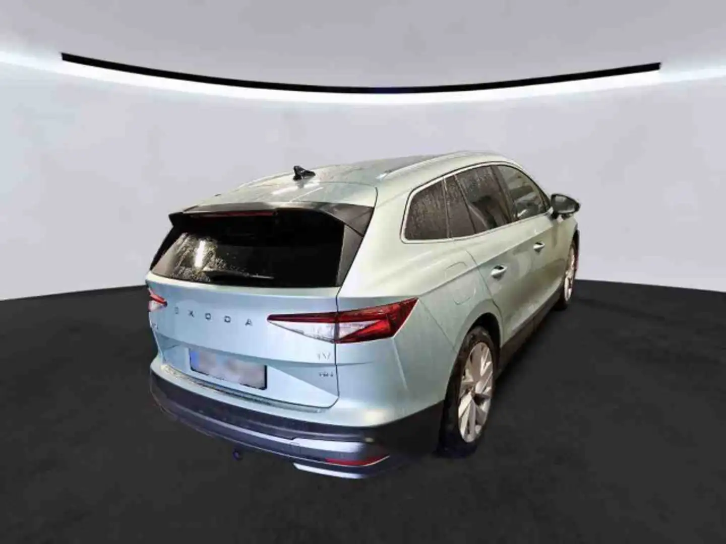 Skoda Enyaq iV electric 80Suite LED Navi RFK LEDER AHK Silber - 2