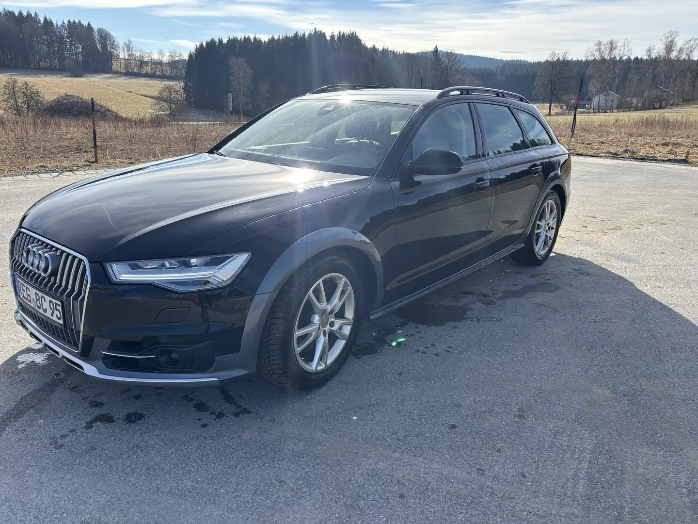 Audi A6 allroad 3.0 TDI Schwarz - 1