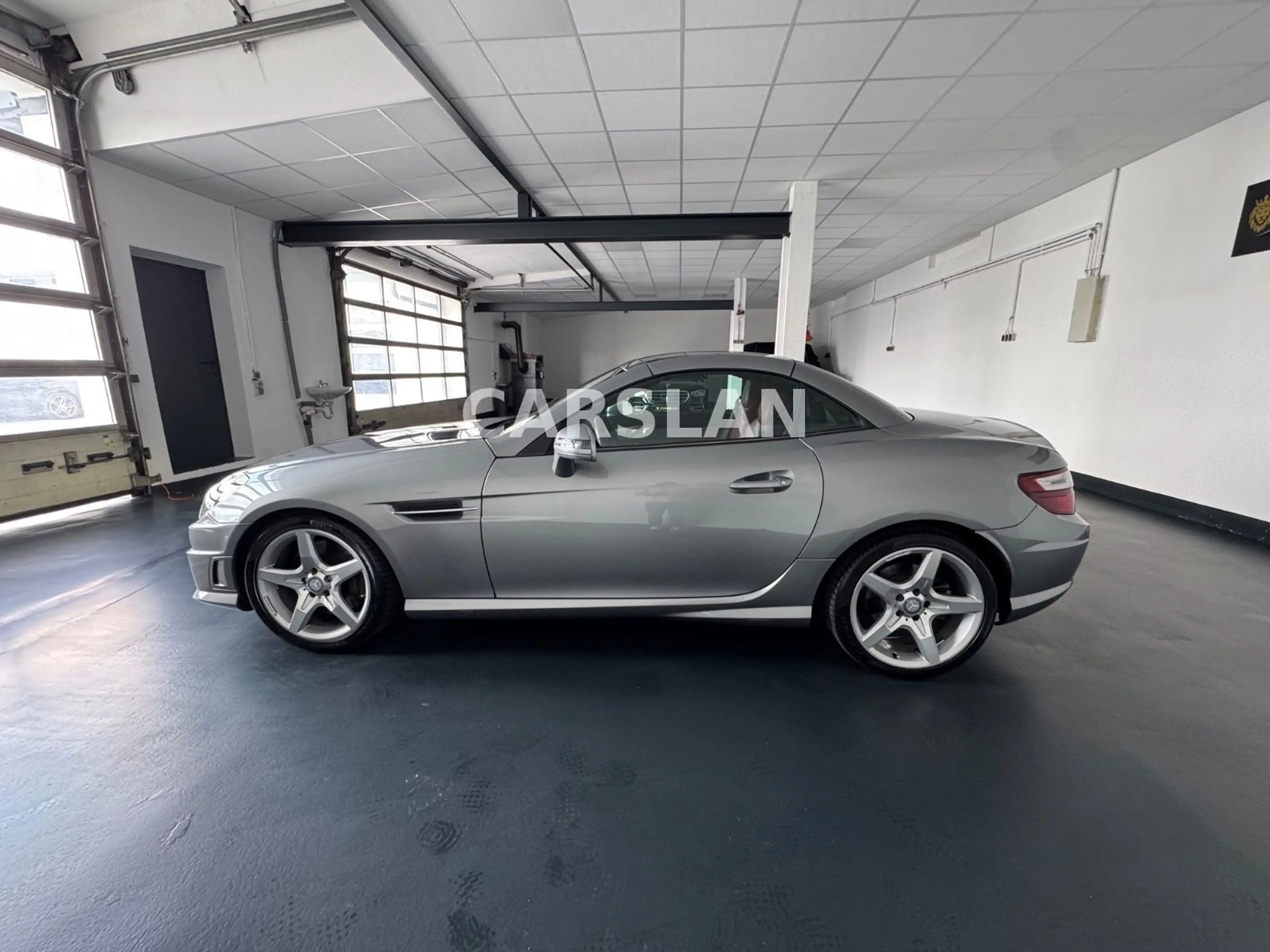 Mercedes-Benz SLK 200 AMG 1.HAND+PANO+H&K+LED+NAVI+SHZ+LEDER — photo 9