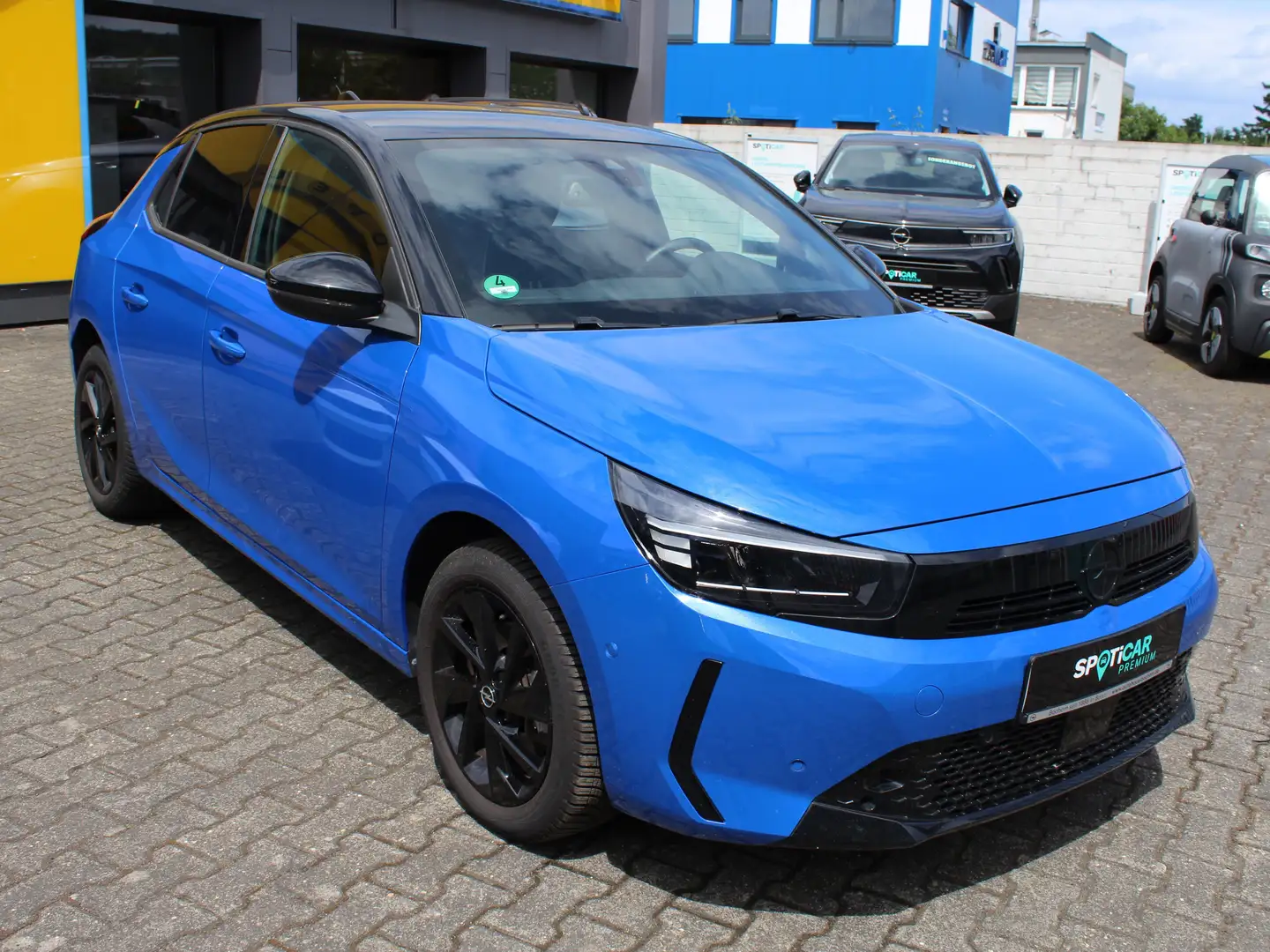 Opel Corsa GS Blau - 2