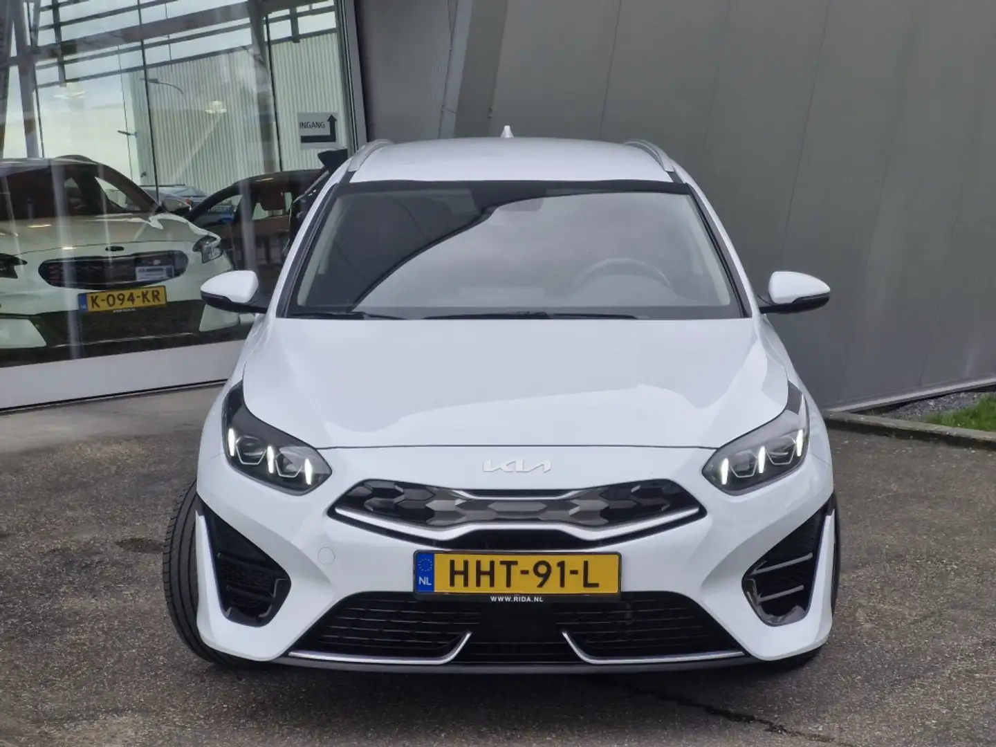 Kia Ceed SW / cee'd SW Sportswagon|VERKOCHT 1.6 GDI PHEV Prestige | Autom Wit - 2