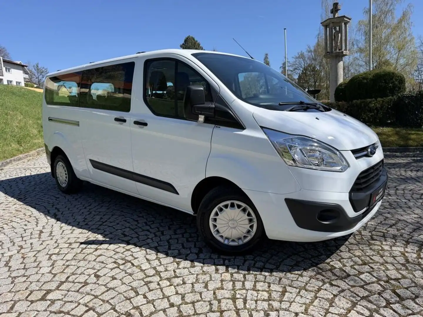 Ford Transit Custom 310 L2 Trend KLIMA TEMPOMAT 9-SITZE Weiß - 2