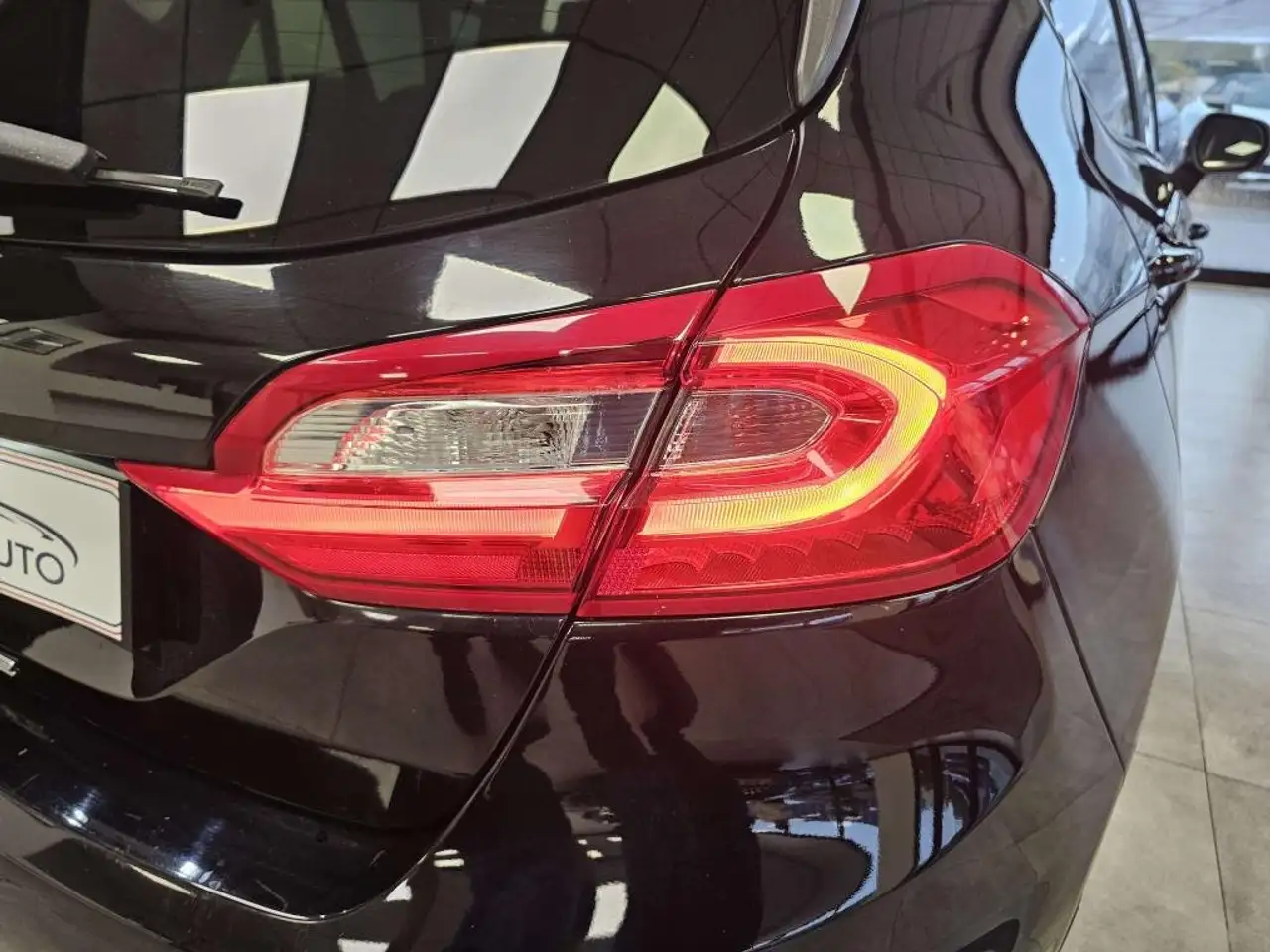 Ford Fiesta 5 portes — photo 38