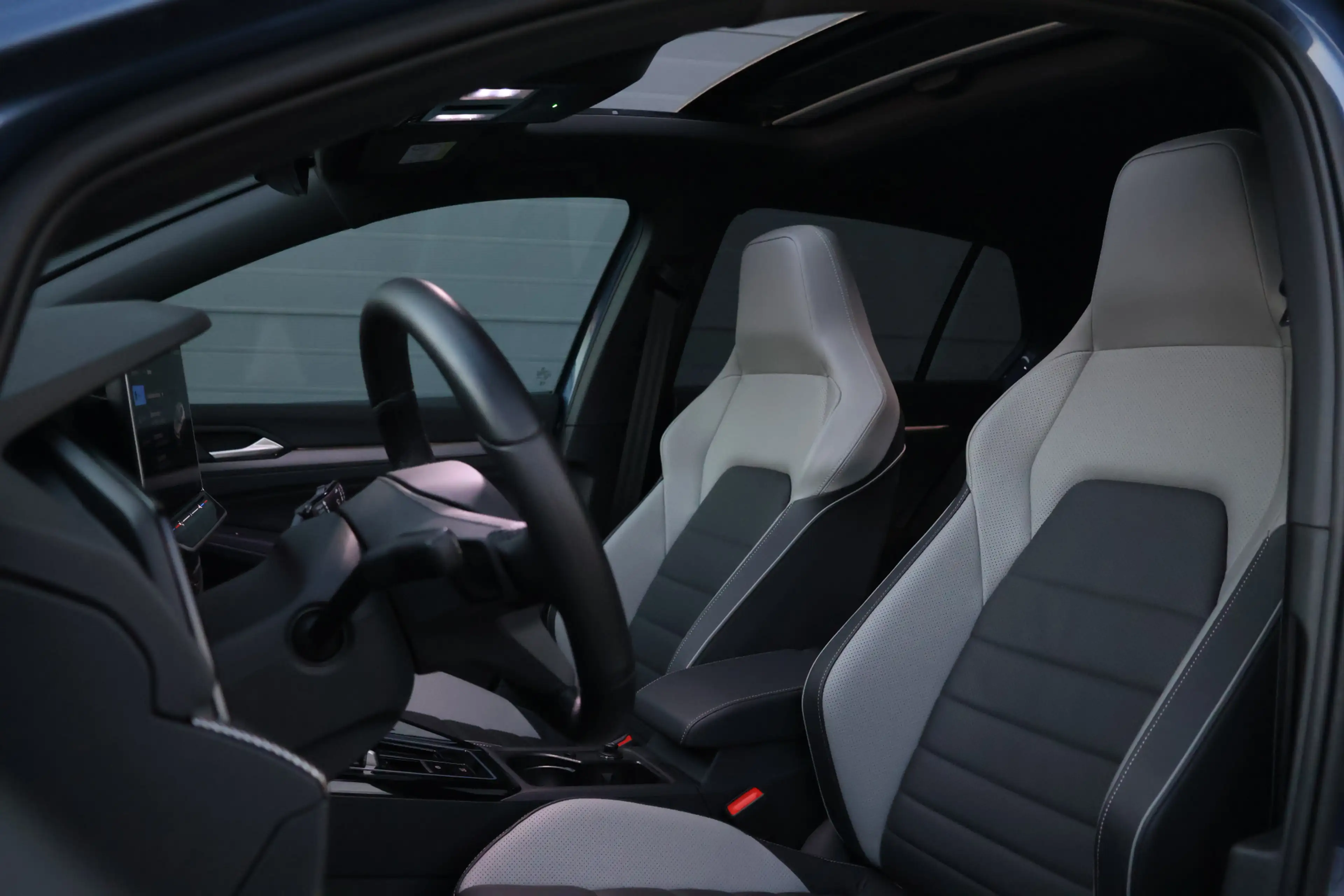 Volkswagen Golf GTE 1.5 eHybrid 272pk Pano/Leder/IQ.Light/360/Headup/D — photo 6