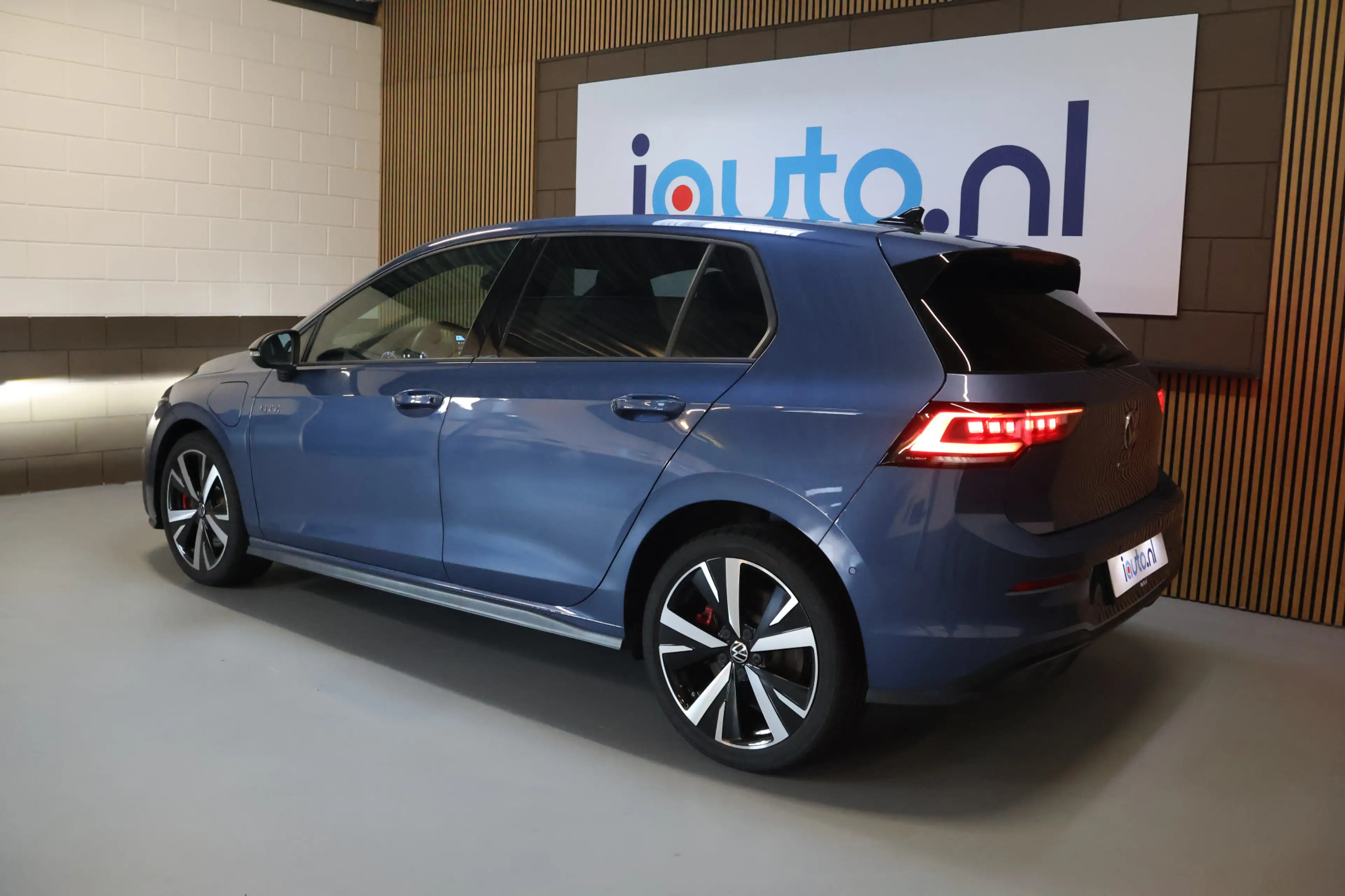 Volkswagen Golf GTE 1.5 eHybrid 272pk Pano/Leder/IQ.Light/360/Headup/D — photo 2