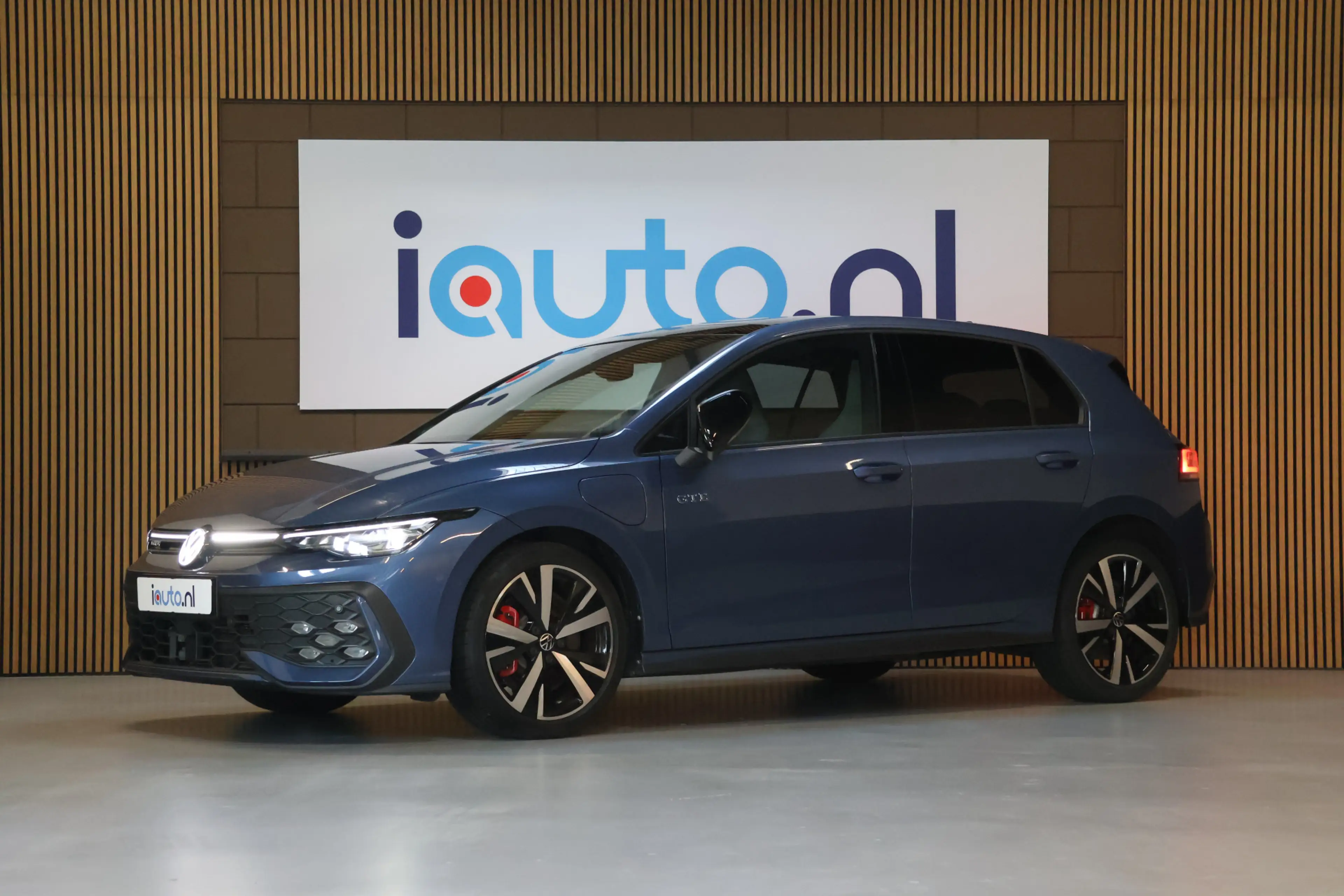 Volkswagen Golf GTE 1.5 eHybrid 272pk Pano/Leder/IQ.Light/360/Headup/D — photo 5