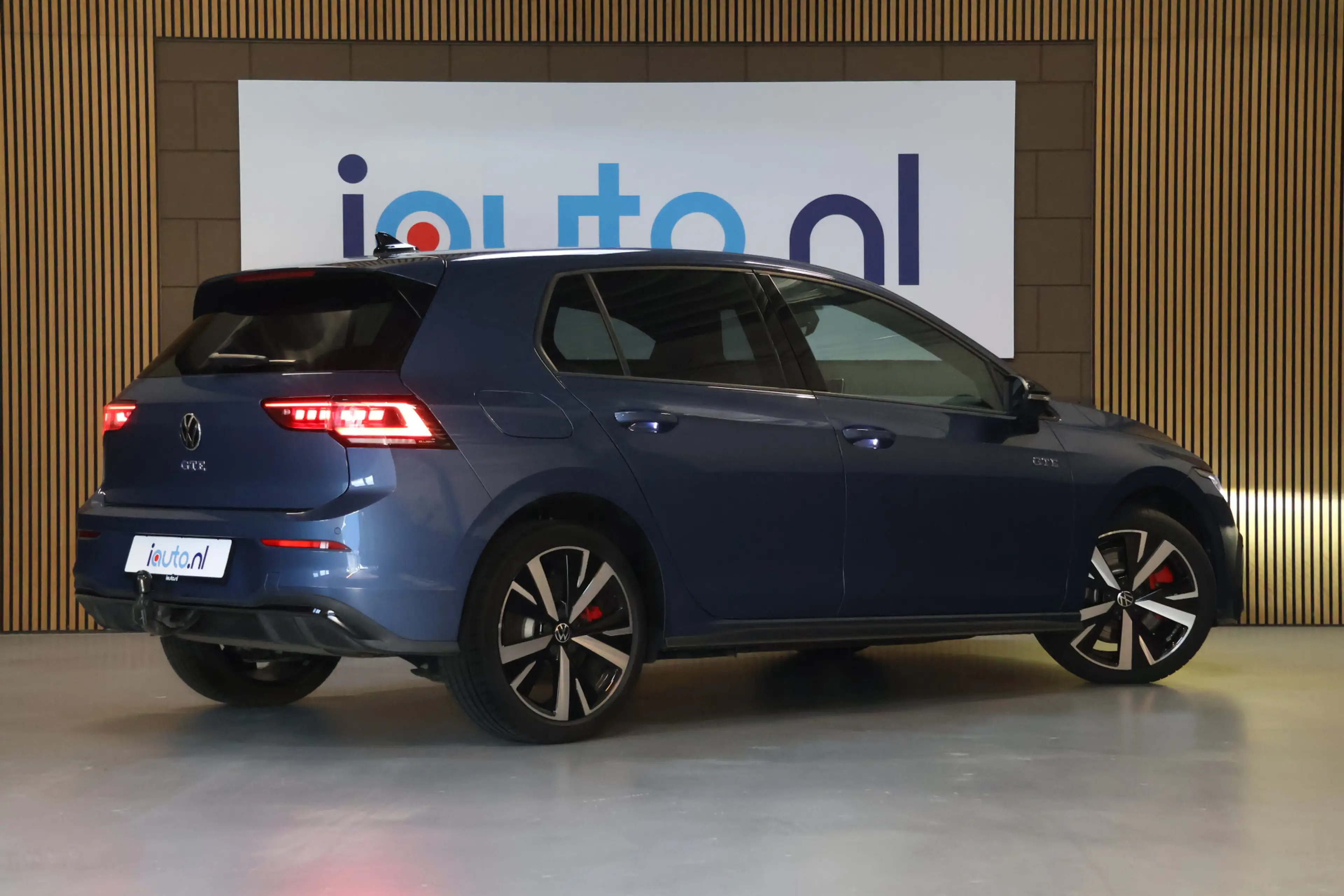 Volkswagen Golf GTE 1.5 eHybrid 272pk Pano/Leder/IQ.Light/360/Headup/D — photo 4