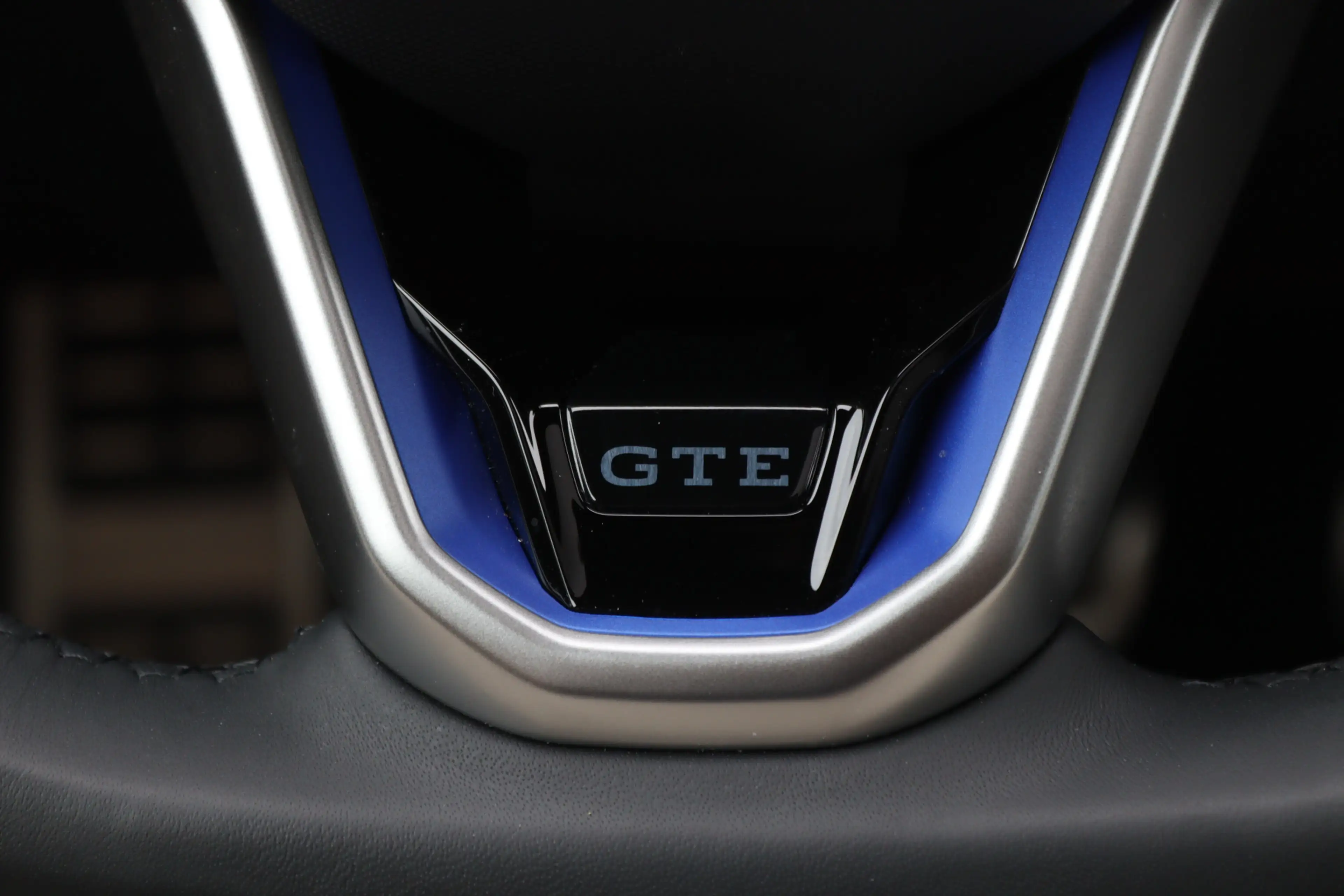 Volkswagen Golf GTE 1.5 eHybrid 272pk Pano/Leder/IQ.Light/360/Headup/D — photo 15
