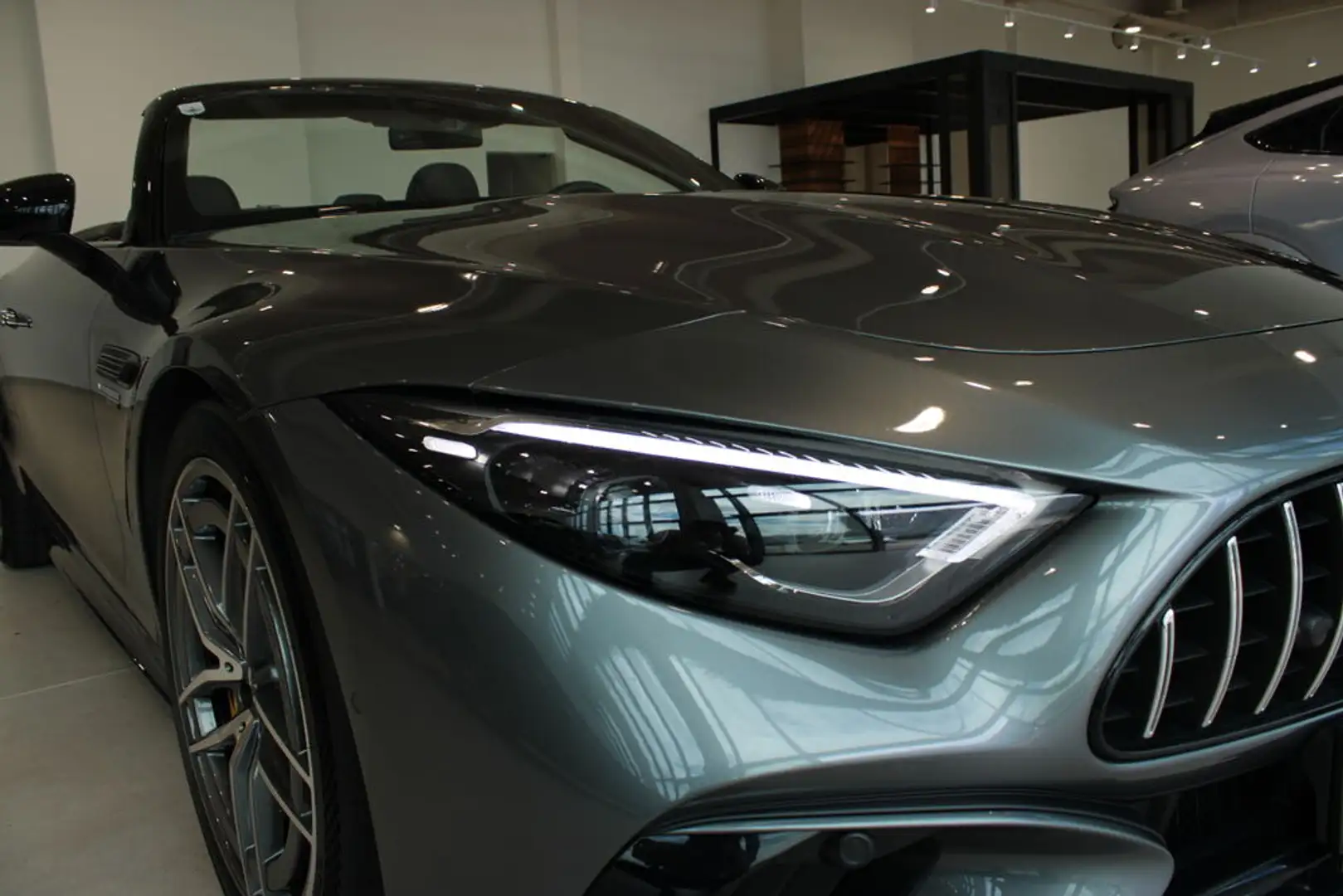 Mercedes-Benz Sonstige SL AMG 55 4Matic+ **Leasingfähig** Grau - 2