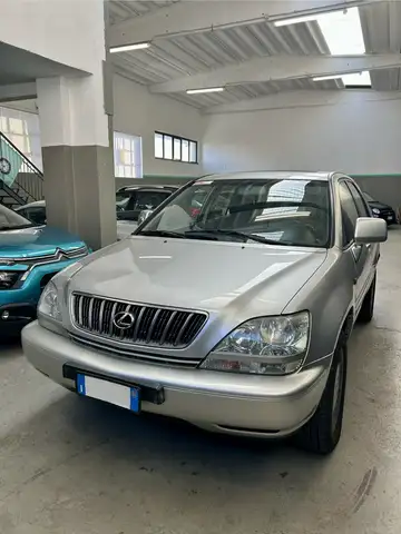 Lexus RX 300