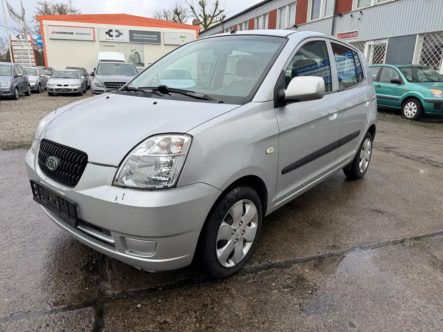 Kia Picanto 1.1 EXCLUSIVE Grau - 1