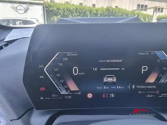BMW 1 Series view 10