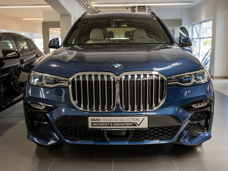 BMW X7 xDrive40i M-Sport PANO HUD 360° LASER LED — photo 3