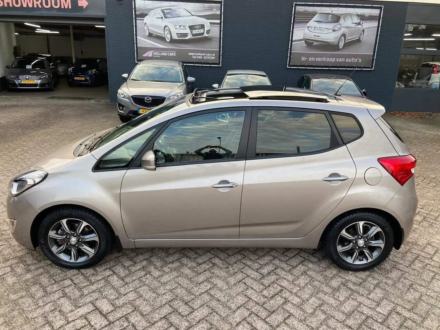Hyundai iX20 1.4i Premium - 1e Eigenaar 22.297 Kilometer dealer Brun - 2