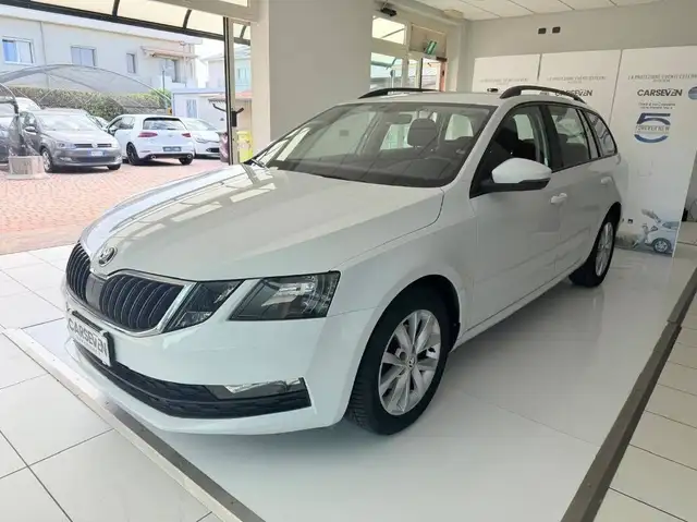 Skoda Octavia 1.6 tdi Ambition 115cv