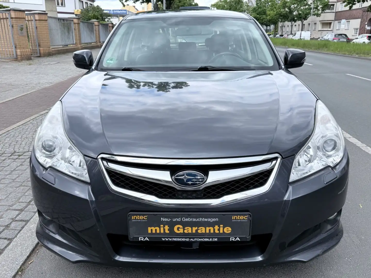 Subaru Legacy LEGACY 2.5 KOMBI+AUTOMATIK+NAVI+LEDER+XENON+AHK+ Grau - 2