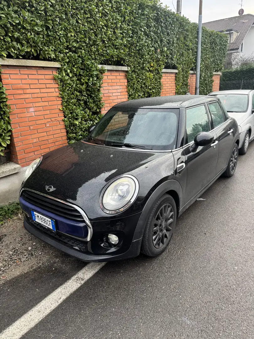 MINI Cooper 1.5 Hype 5p - 1
