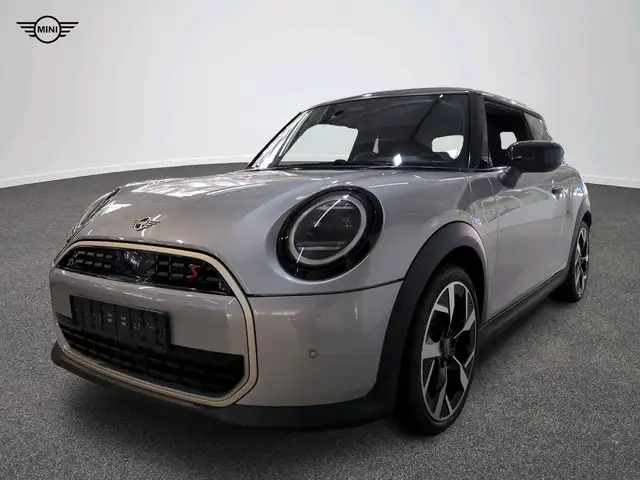 MINI Cooper S Favoured Trim